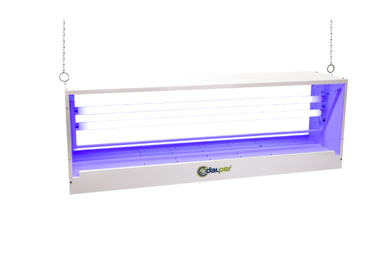Armadilha para moscas na indústria de queijos: armadilha para Moscas Box 60 S Central. Fonte: Dalper.