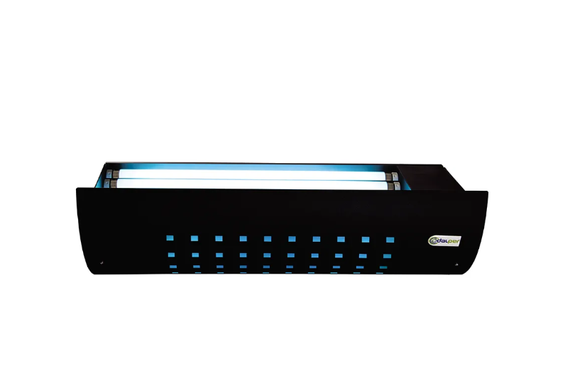 Armadilhas luminosas para indústrias de alimentos e bebidas: Arandela Twin Preta. Fonte: Dalper.